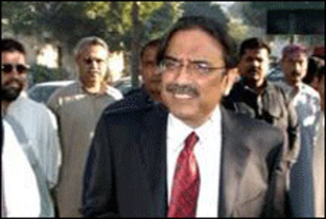 Zardari arrives in Islamabad from Dubai