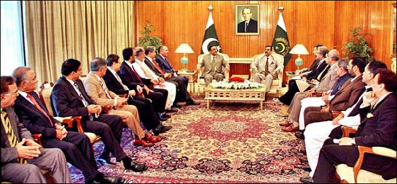 Zardari, Gilani chair meeting on IDPs