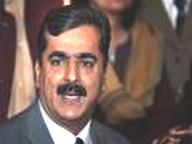 Development of Gwadar port number one priority of government: Gilani