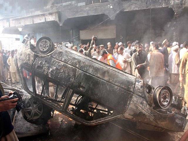 Accidental blast claims three lives in Peshawar