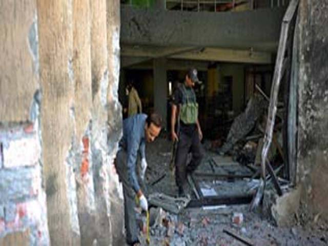 One killed, 32 injured in Karachi Company blast in Islamabad