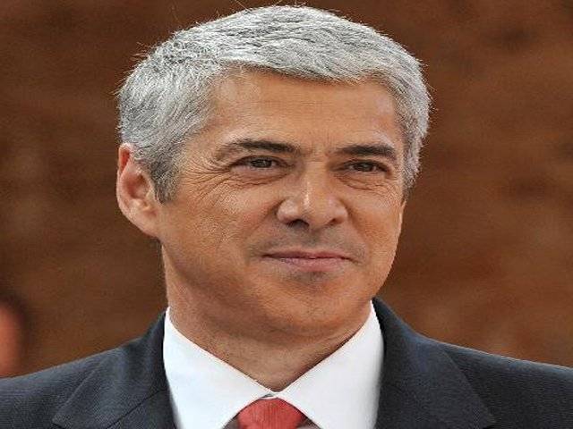 Portuguese prime minister steps down