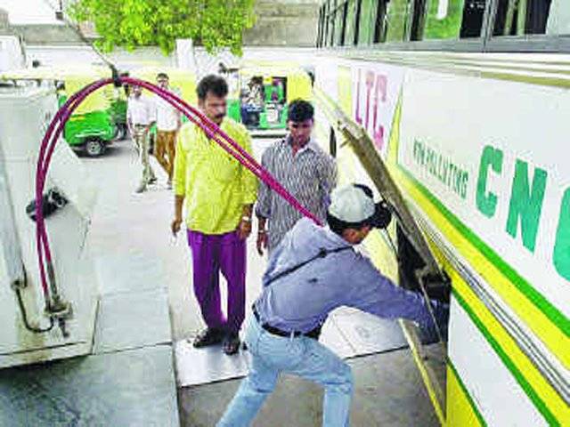 CNG stations resume gas supply in Punjab