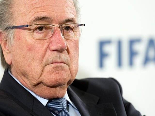 FIFA chief to be investigated for bribes