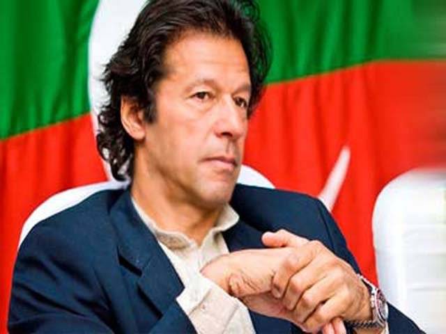 Imran condemns PPP, PML-N for mess in country