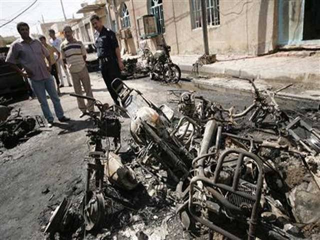 Four blasts kill 17 in Iraq's Kerbala