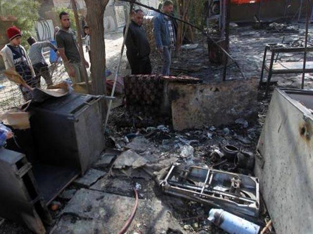 Suicide car bomber kills 28 in Baghdad