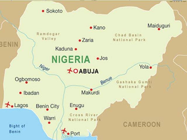 Bomb near car explodes in Nigeria, wounding 5