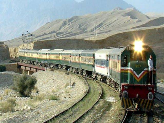 Train service back on track after explosions hit Sindh railway tracks