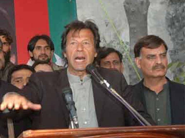 Imran says only PTI can take Pakistan out of energy crisis