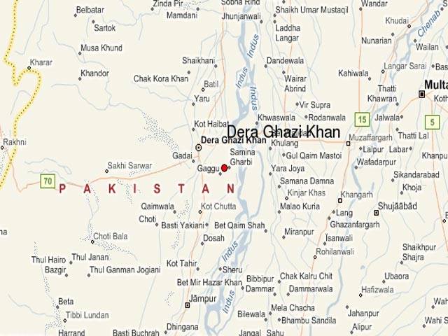 Two devotees killed, 21 injured in Dera Ghazi Khan road accident