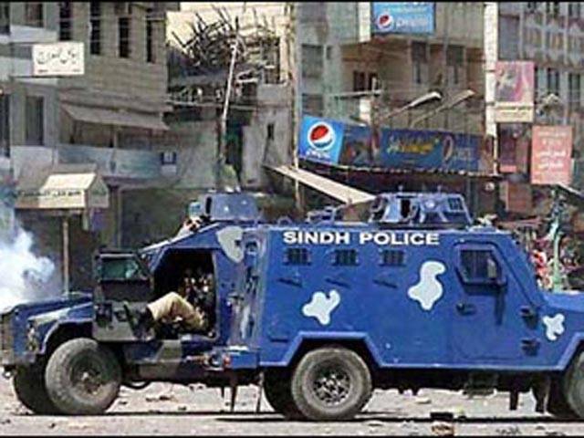 Two killed in Karachi violence, RPGs fired at security forces in Lyari
