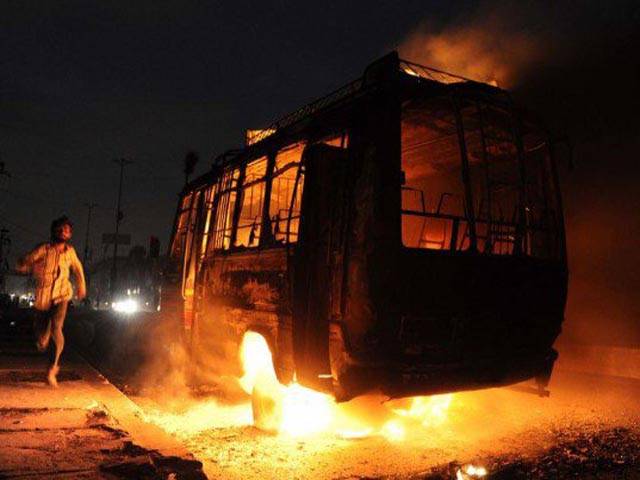 Govt sets up four-member committee to probe Karachi massacre