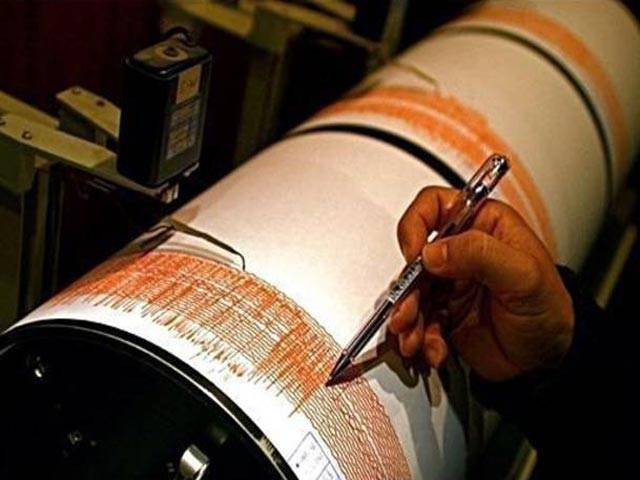 5.6 magnitude earthquake hits Peshawar