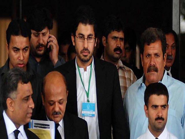 NAB issues fresh notices to Arsalan, Dr Faqir for personal appearance 
