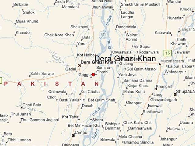 Three die, 50 injured in DG Khan road accident