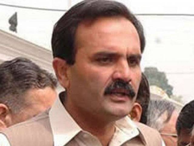 KPK CM Hoti escapes unhurt in Nowshera blast