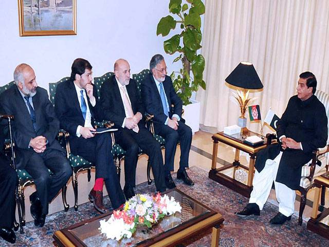 Pakistan, Afghan must work closely to counter terrorism: PM