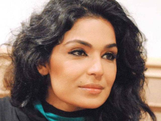 Meera to contest election against Imran Khan
