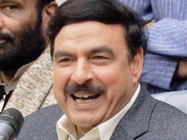 Sheikh Rashid withdraws NA-56 nomination papers in Imran Khan’s support