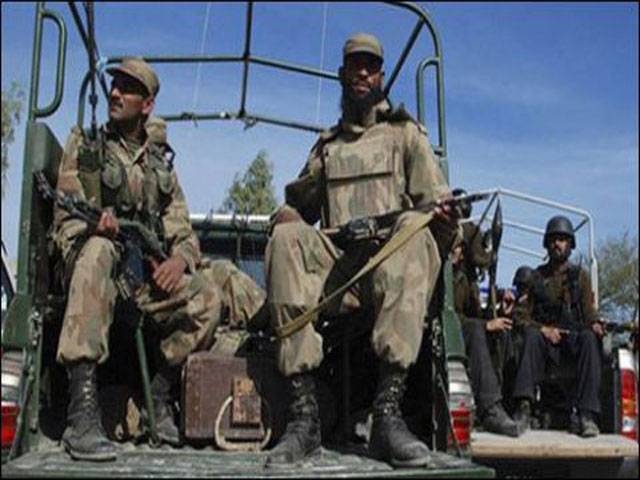 Four soldiers martyred, four injured in North Waziristan roadside blast