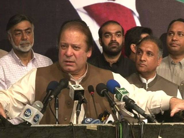 Elected govt has right to complete its constitutional tenure: Nawaz