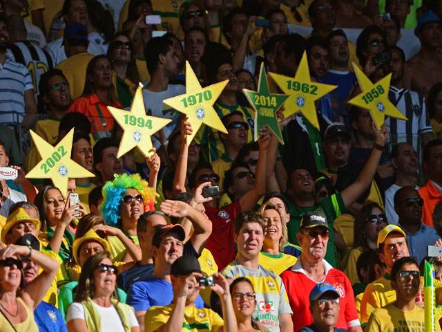 Supporters of Brazil wait for the start of FIFA Confederations Cup Brazil 2013 semifinal football match