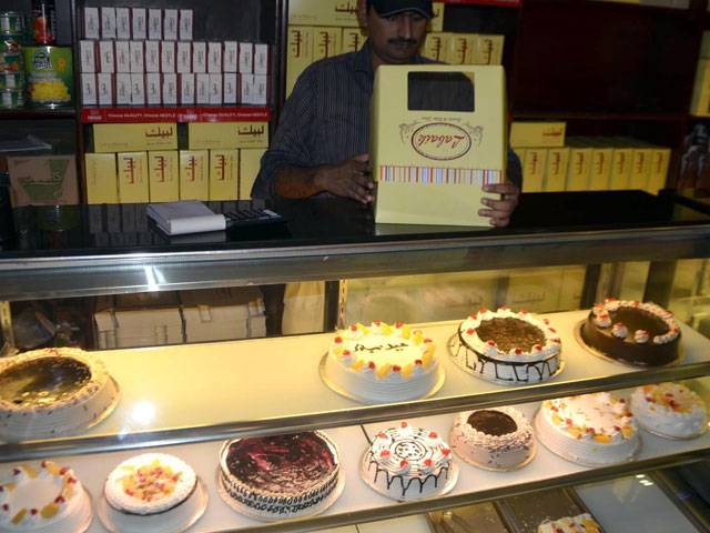 Eid cakes to attract the customers