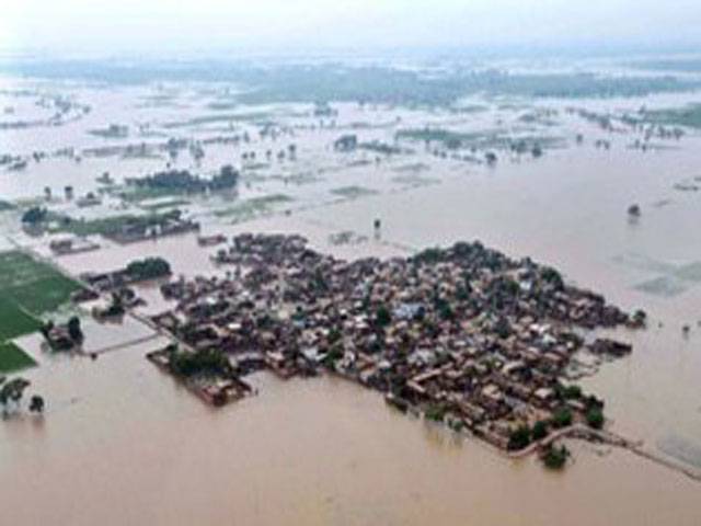 Flood water inundates hundreds of villages in Sindh