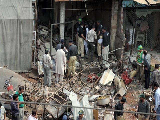 Explosion in Lahore kills one, injures 13