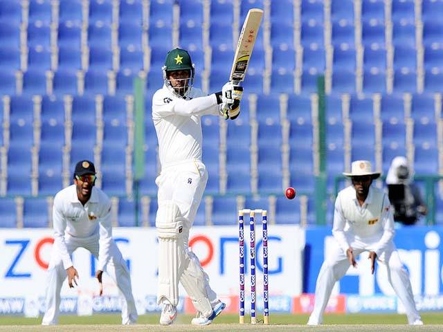 Sri Lanka salvages draw in first Pakistan Test