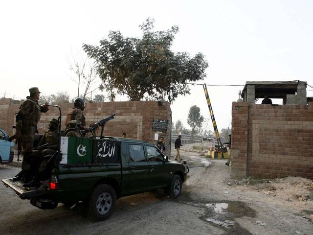 Army called in as six inmates injured in Peshawar jail clash