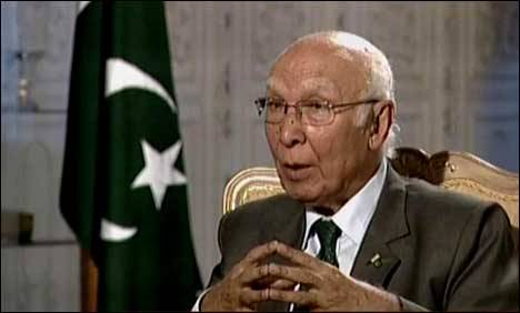 Government pursuing balanced foreign policy: Sartaj Aziz