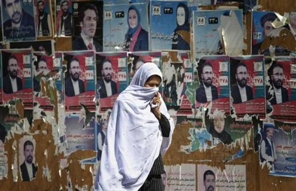 Afghan women break tradition, join April 5 elections