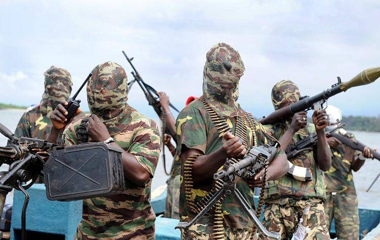 Suspected Islamist rebels abduct over 100 Nigeria schoolgirls