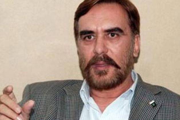 Ansar Burney condemns death sentence to 528 political workers in Egypt