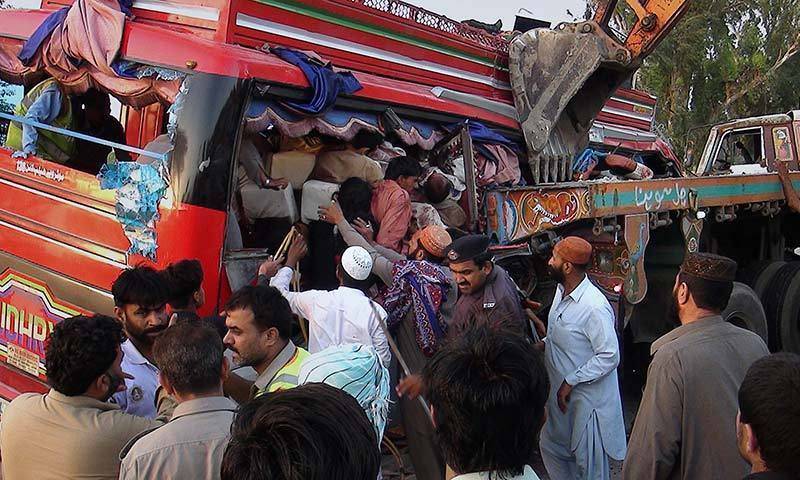 Sindh: Road accident in Panno Akil kills 42 