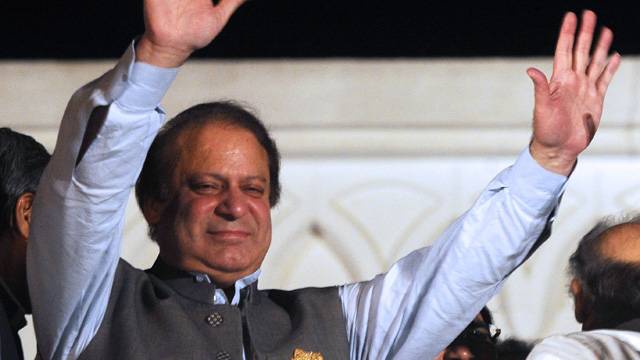 Nawaz hopes to provide natural gas throughout Balochistan 