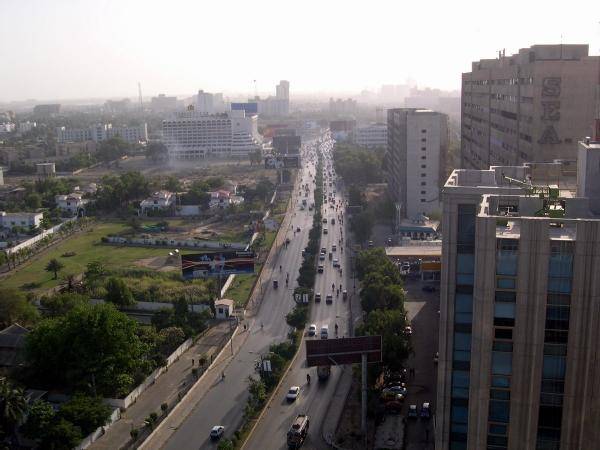 Karachi: One dead, five injured in car crash