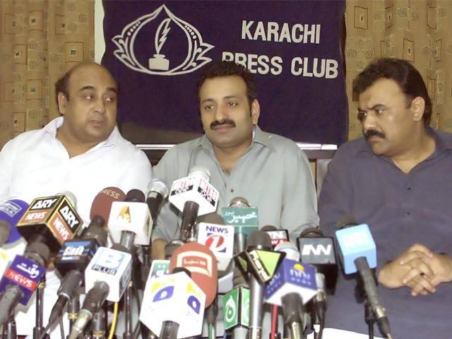 Uproar disrupts cable operators’ press conference in Karachi