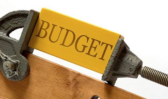 Federal Budget with a total outlay of Rs 3960 billion presented