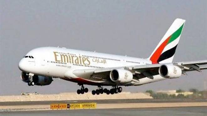 Qadri\'s plane diverted to Lahore, he refuses to disembark 