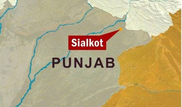  Sialkot: Six killed in a roof collapse 
