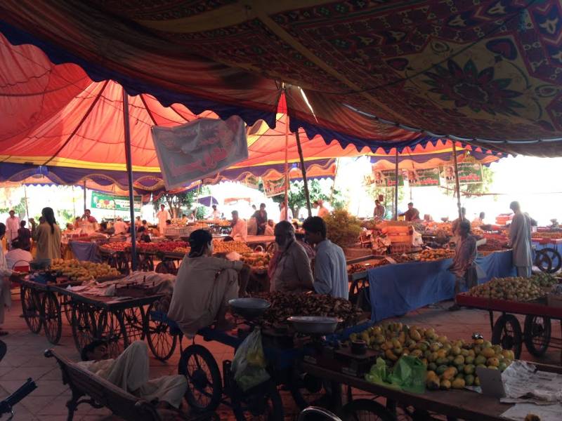 No “Sasta Bazaar” in Capital: retailers start looting citizens 