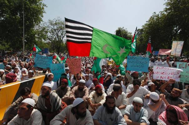 Karachi: Two ASWJ leaders killed 
