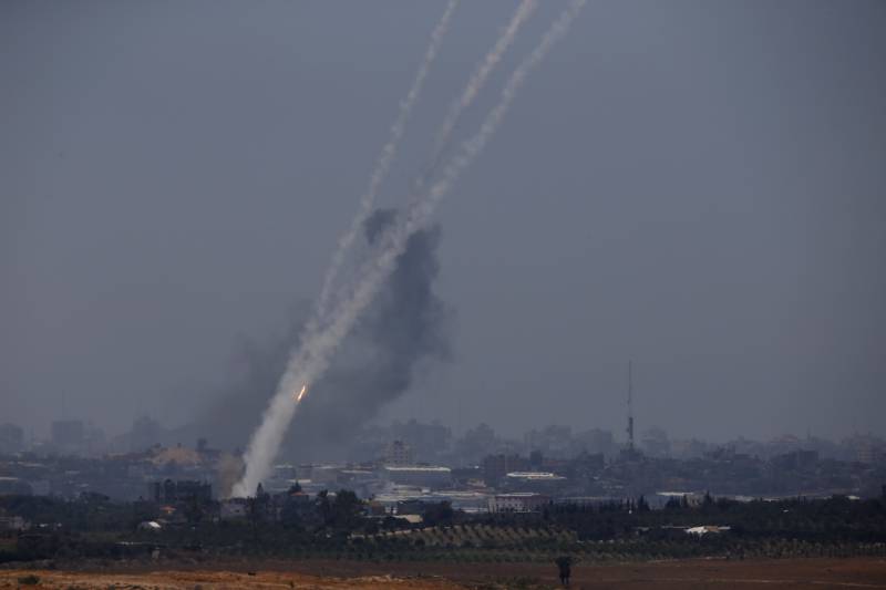 Deaths rise in Israeli air strikes on Gaza; Ban Ki-Moon urges to end hostilities