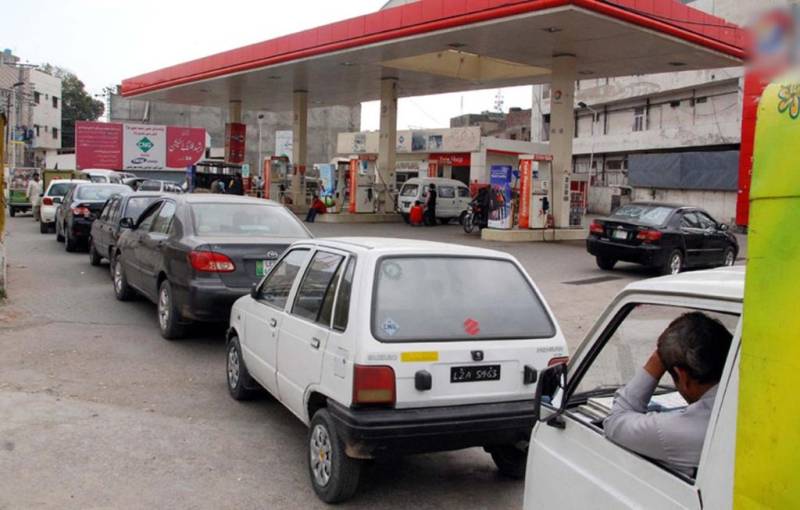 Lahore: CNG pumps reopen after three days