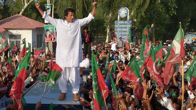 Imran Khan asks followers to show strength today 