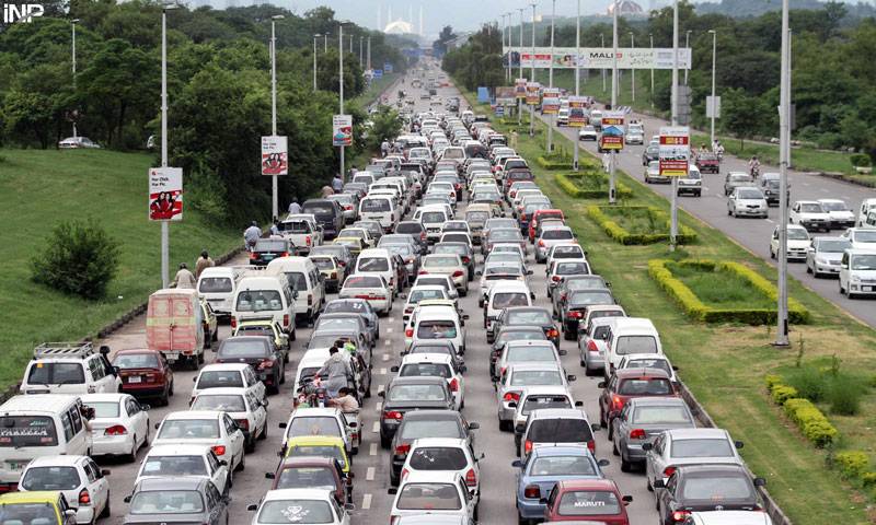 PTI and PAT protest cause traffic chaos 