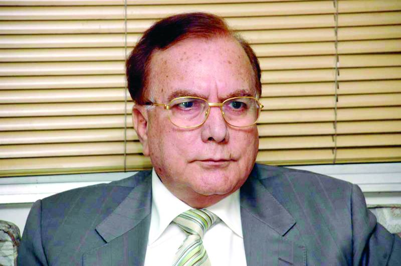 Wattoo comments on government's role in crisis 